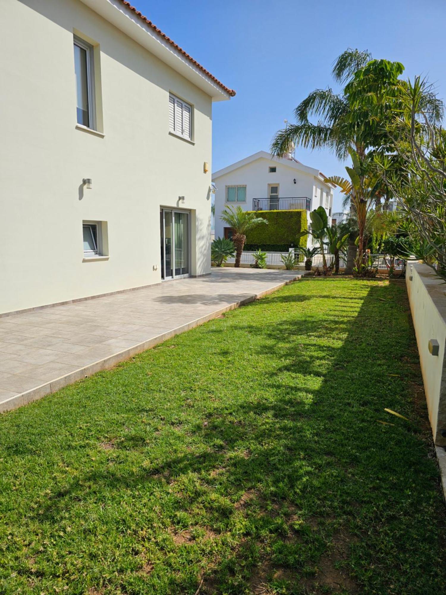Family Home Protaras Exterior photo
