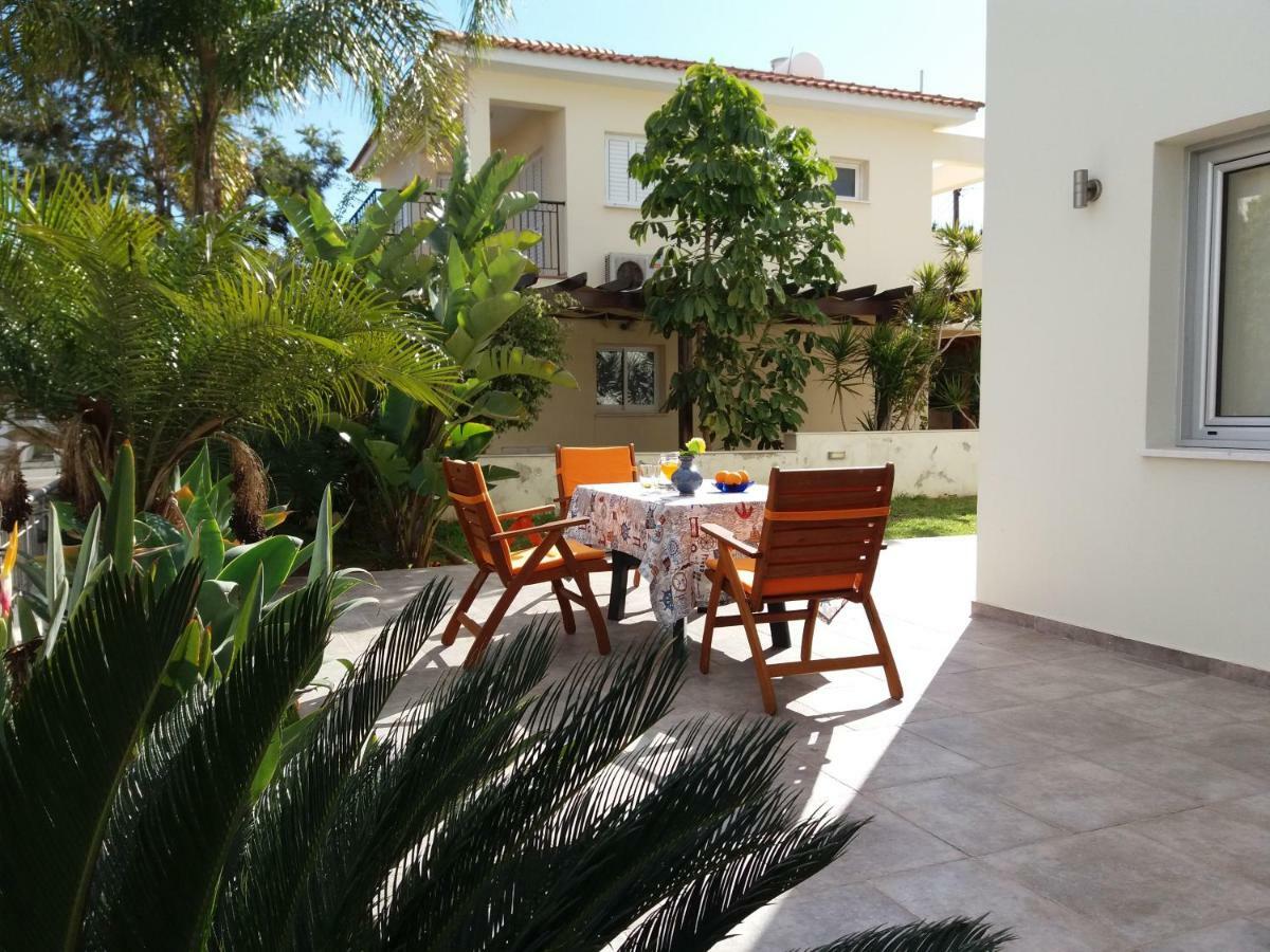 Family Home Protaras Exterior photo