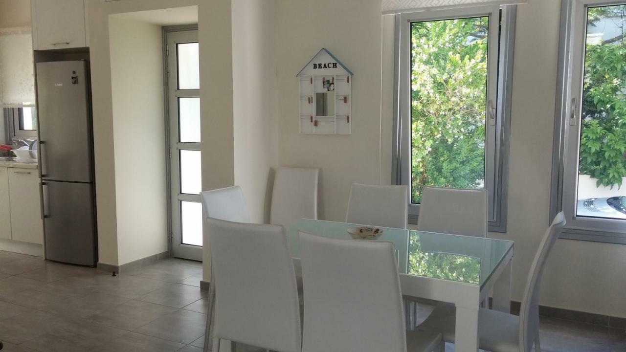 Family Home Protaras Exterior photo